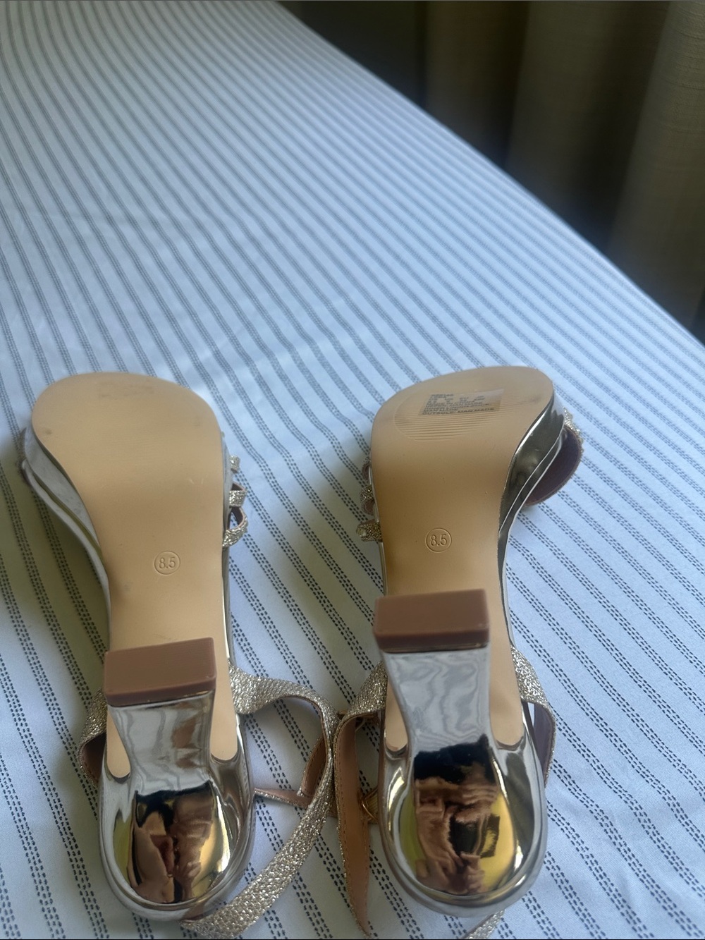 Franco Sarto Gold Glitter Open-Toe Ankle-Strap Heels size 8.5 - Picture 4 of 5